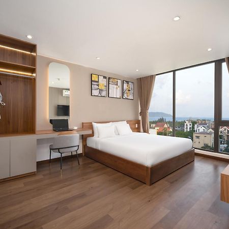 Duong Gia Hotel Дананг Екстериор снимка