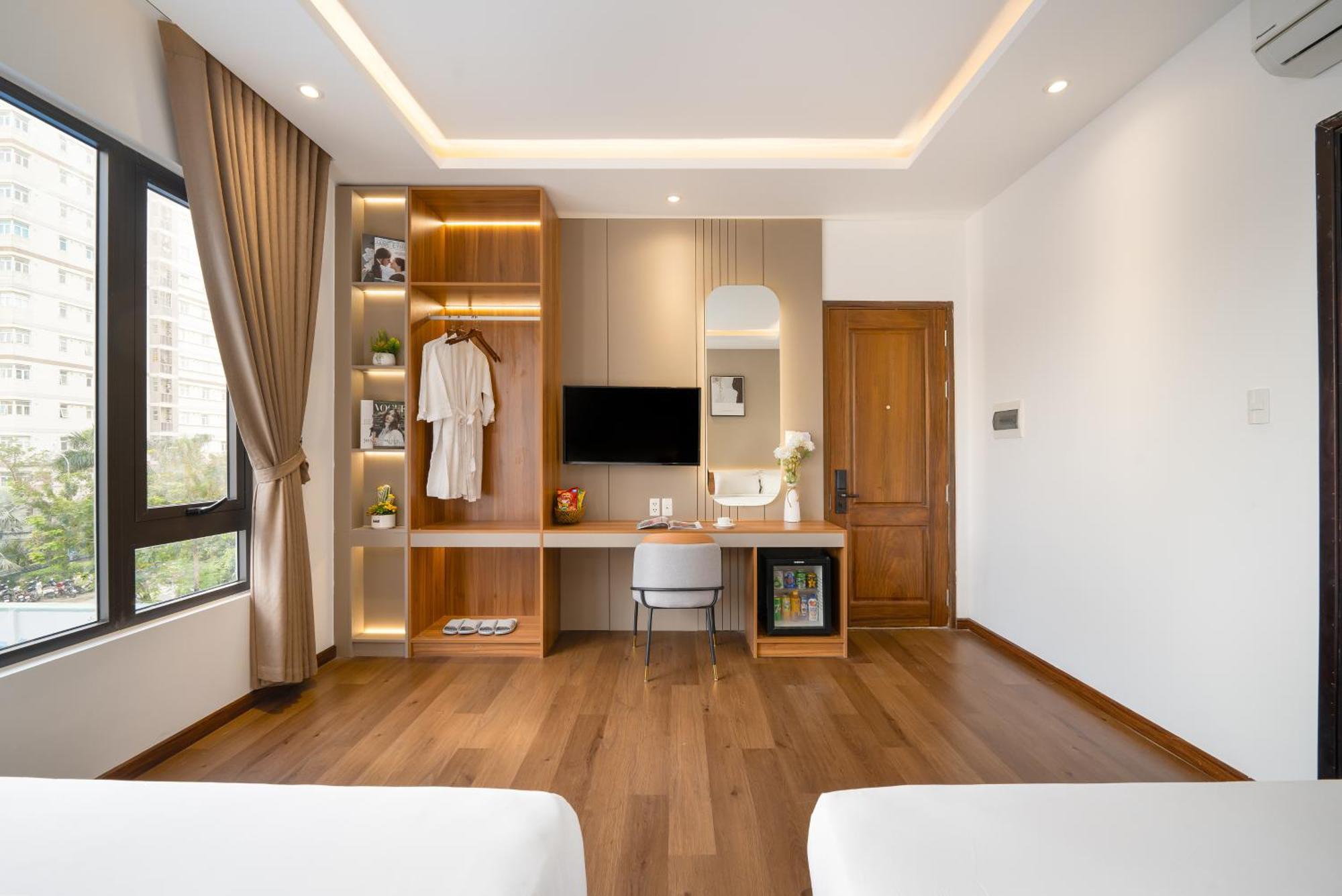 Duong Gia Hotel Дананг Екстериор снимка