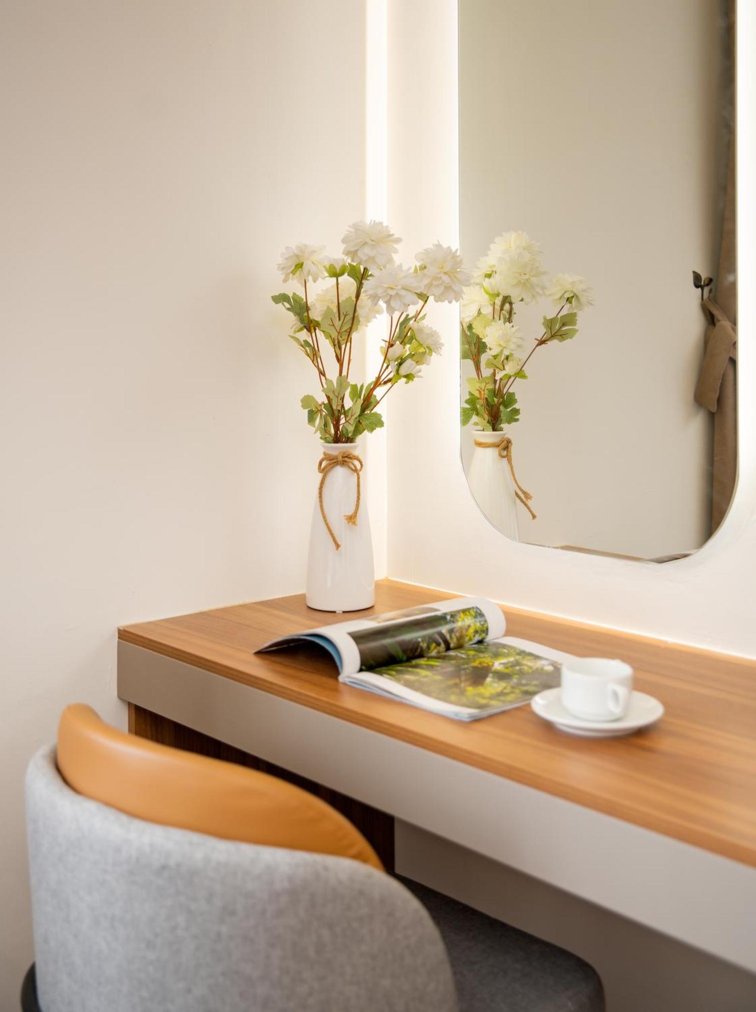 Duong Gia Hotel Дананг Екстериор снимка