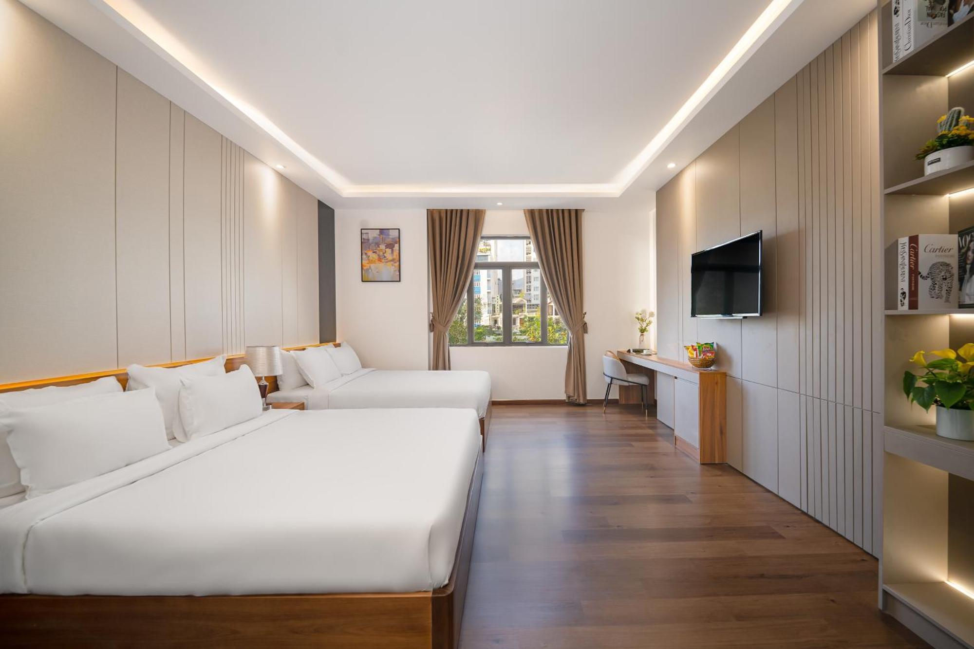 Duong Gia Hotel Дананг Екстериор снимка