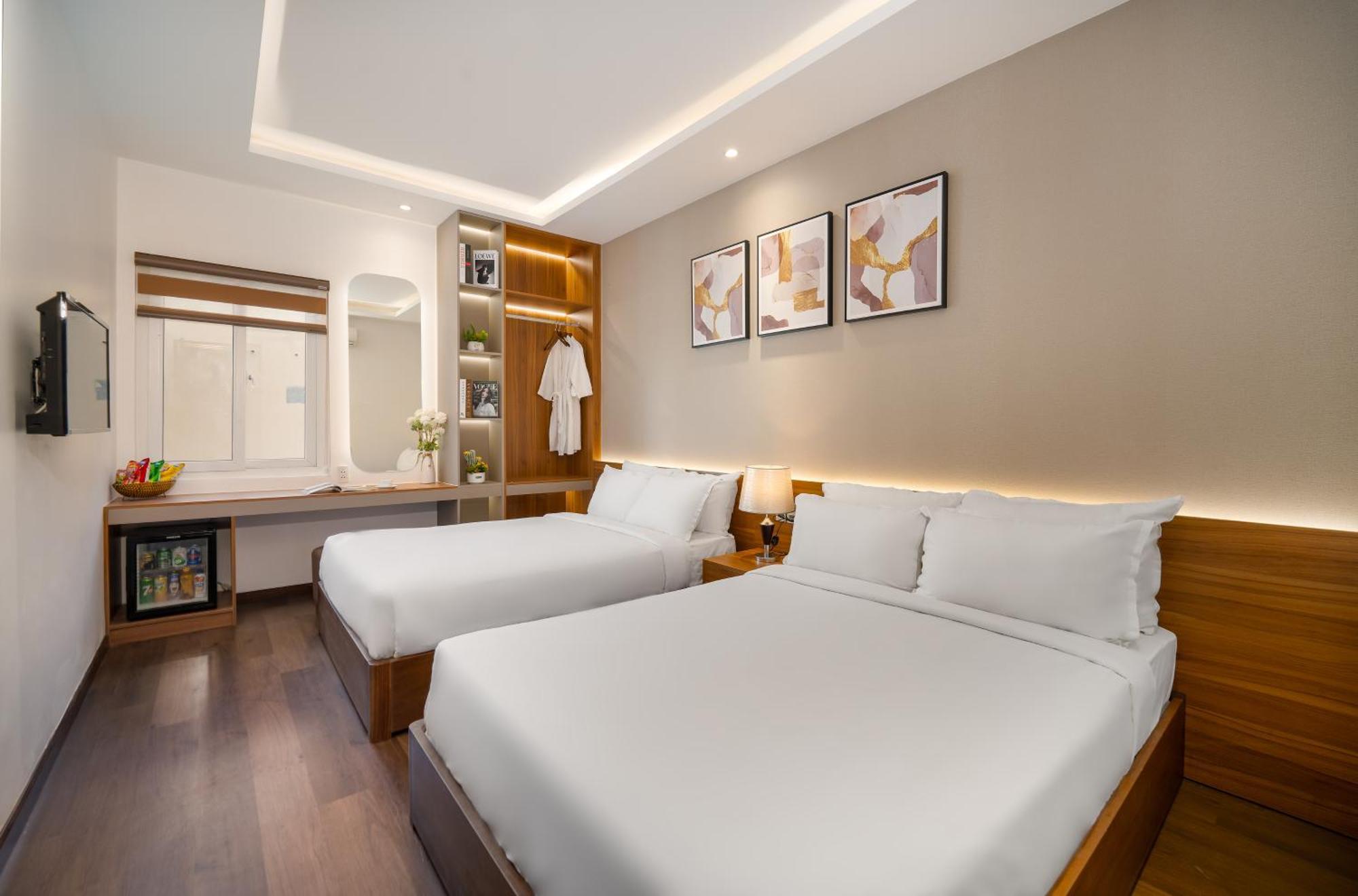 Duong Gia Hotel Дананг Екстериор снимка
