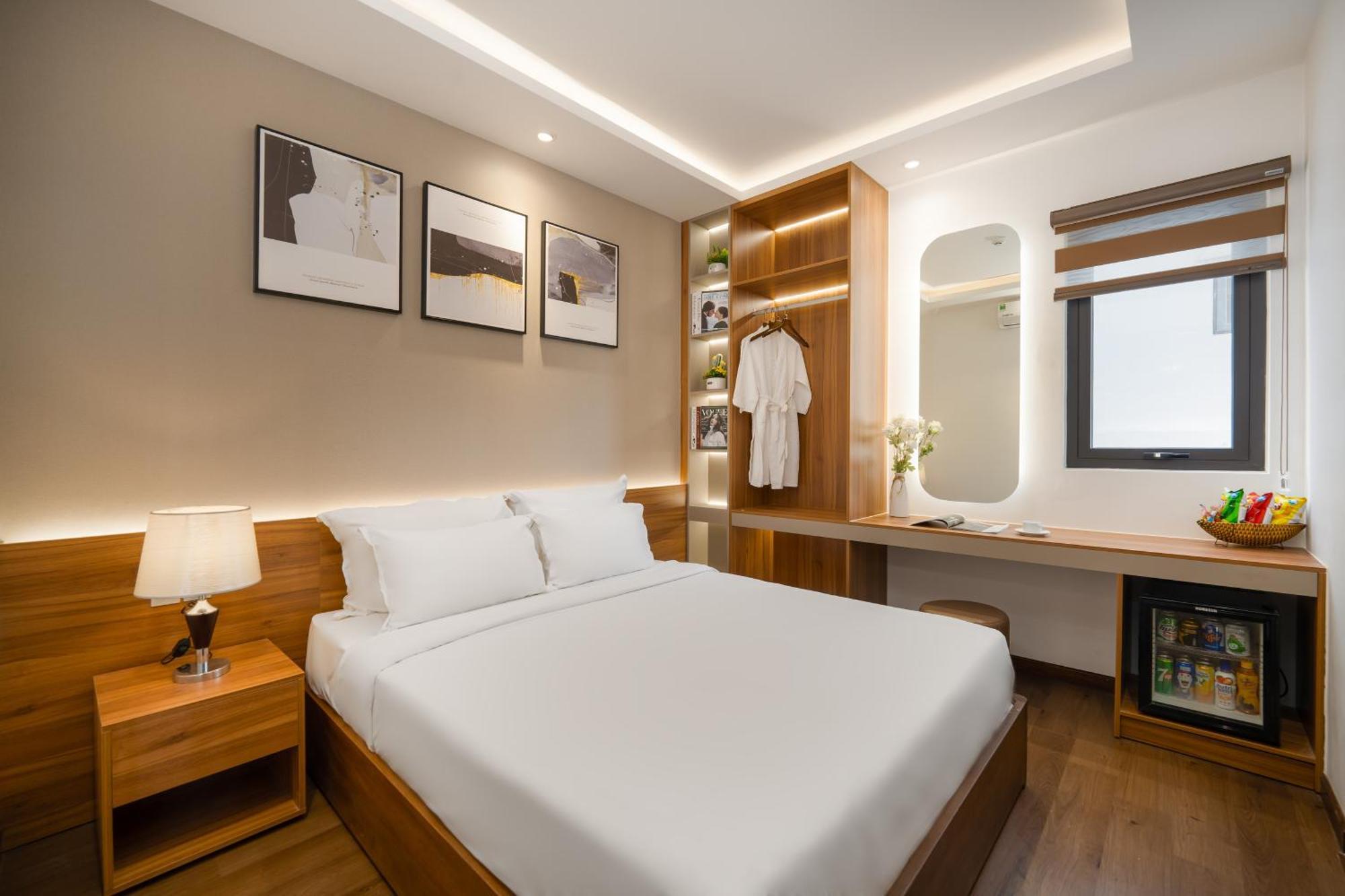 Duong Gia Hotel Дананг Екстериор снимка